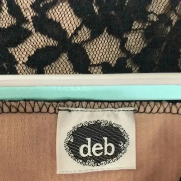 Deb brand XL dress khaki color with black lace accent at top - Picture 4 of 7